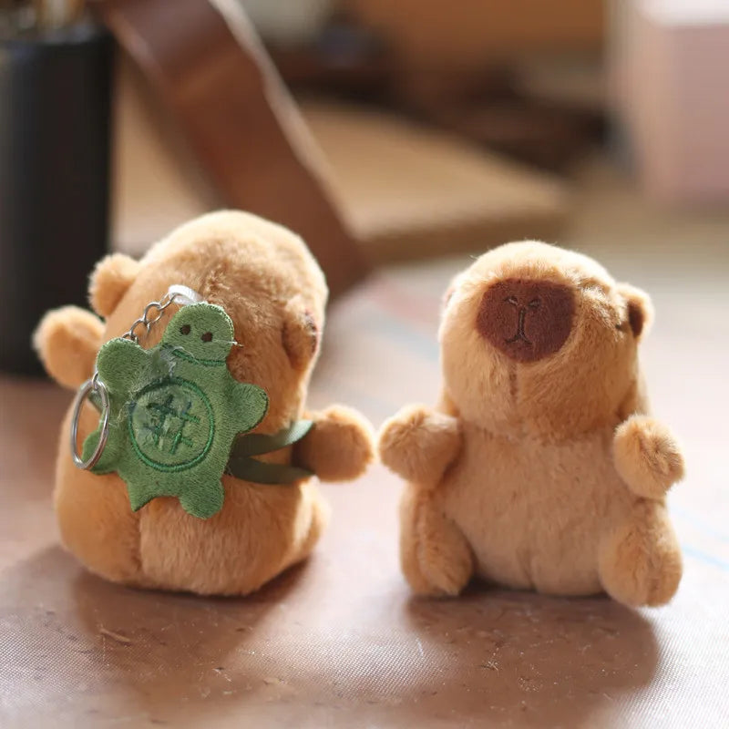 ふわふわカピバラ&イルカぬいぐるみチャーム – バッグに付けてもっと可愛く♪